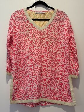Gretchen Scott Pink Coral Print Tunic Top Women's M 3/4 Sleeve V-Neck Resort